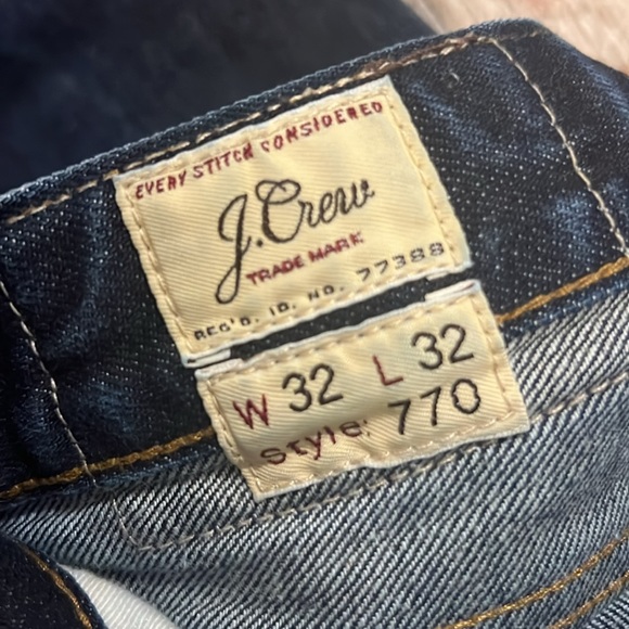 J. Crew  Jeans Slim Straight - Picture 4 of 4